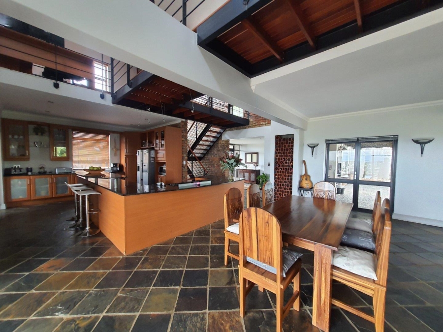 To Let 3 Bedroom Property for Rent in Oude Westhof Western Cape
